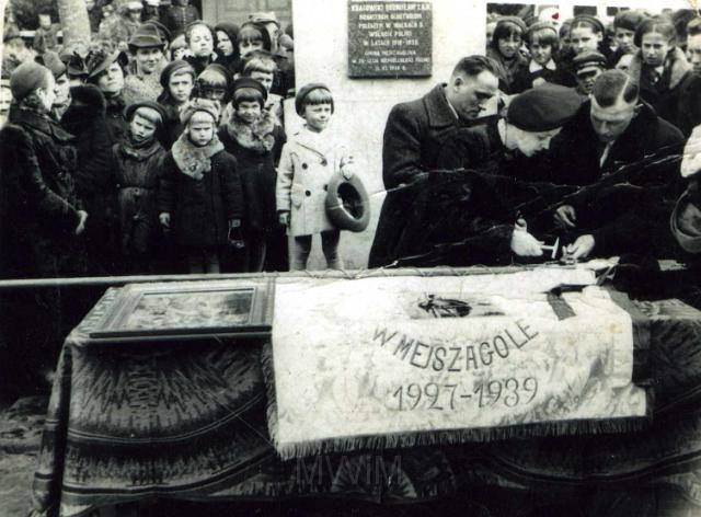 KKE 3675.jpg - Uroczystość poświecenia sztandaru Szkoły Powszechnej w Mejszagole, 1939 r.